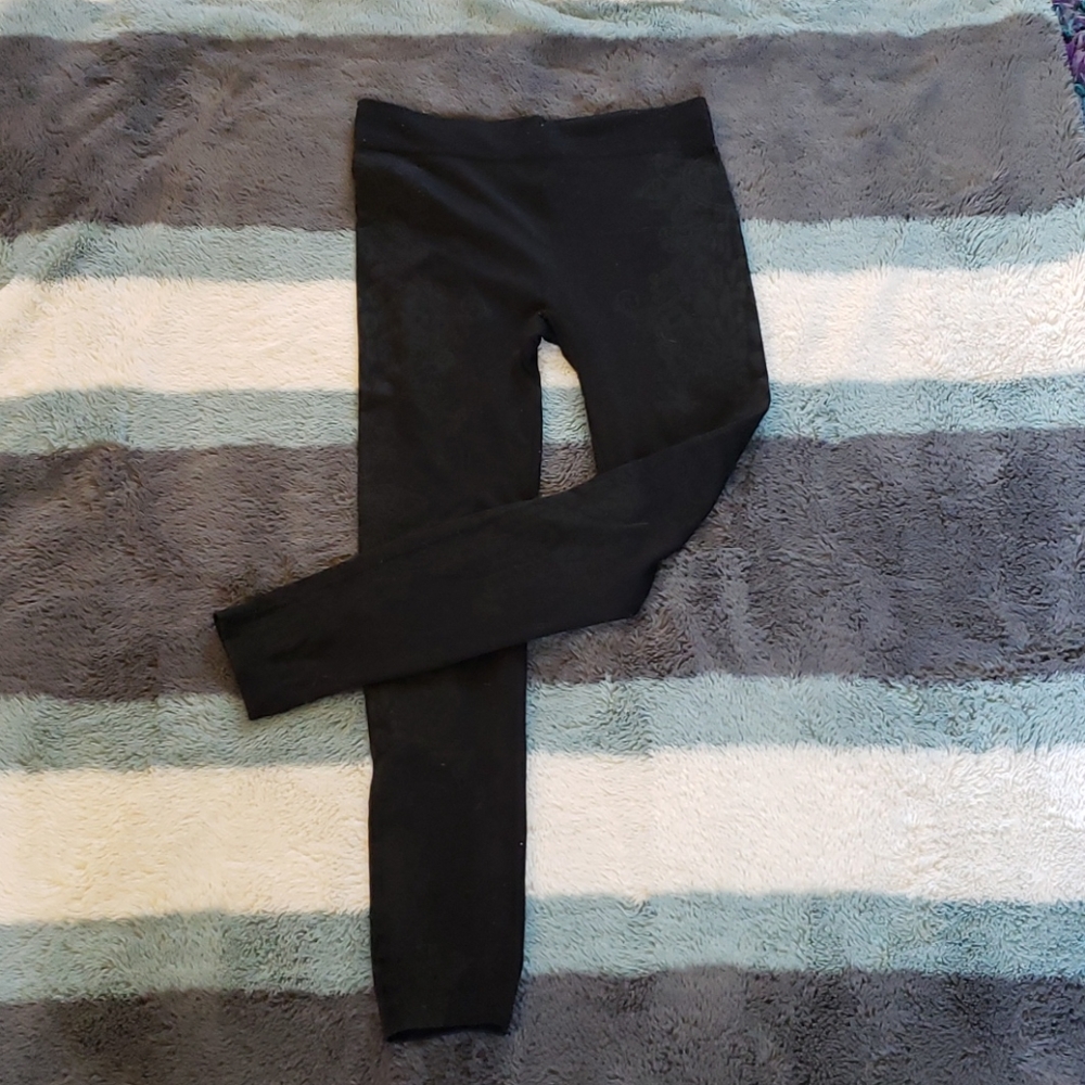 Black flower printed leggings